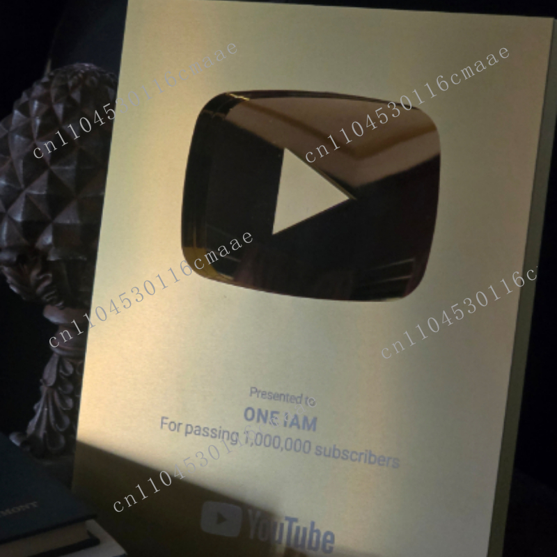 Esports Gaming Trophy - Spersonalizowane imię, personalizowany trofeum przycisku Play